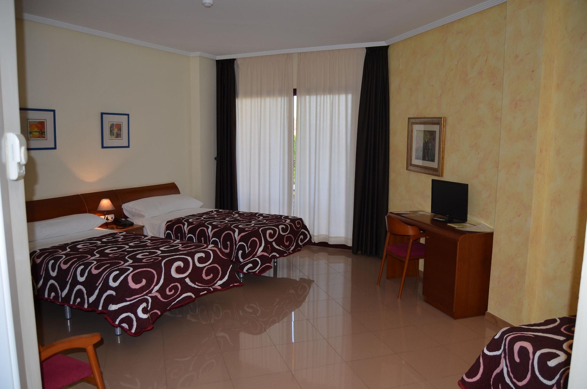 El Puerto de Mazarrón Playa Sol - 30º Hotels מראה חיצוני תמונה